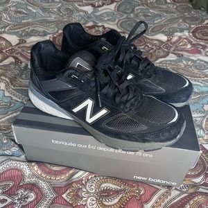 New Balance 990